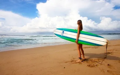 10 Best Reef-Safe Sunscreens for Surfing That Stay On Through Wipeouts