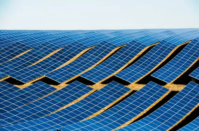 Solar charge controller wired to a battery bank